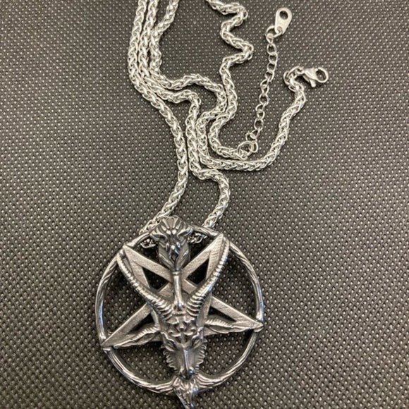 Satanic WICCAN Cross Necklace - Picture 1 of 6